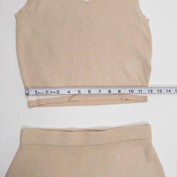 Sincerely‎ Jules Skirt Set Women Small Beige Sweater Vest Two Piece - Picture 9 of 16